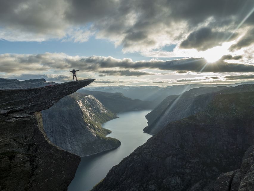 Odda: Trolltunga Via Ferrata, Sunset and Sunrise - Key points before you book