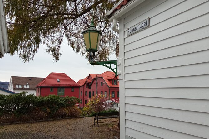 Off the Beaten Track in Bergen: A Private Self-Guided Tour - Sverresborg Park and Castle: a pause in the route