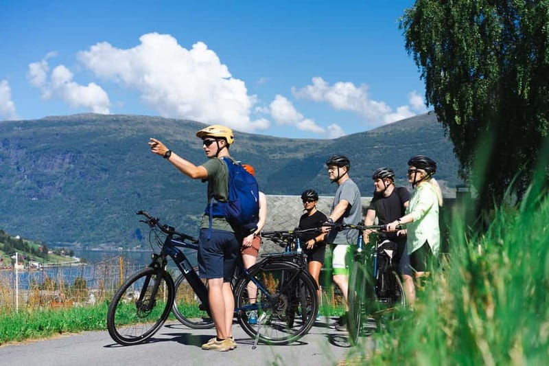 Olden: Guided e-bike tour - What the Electric Bike Changes