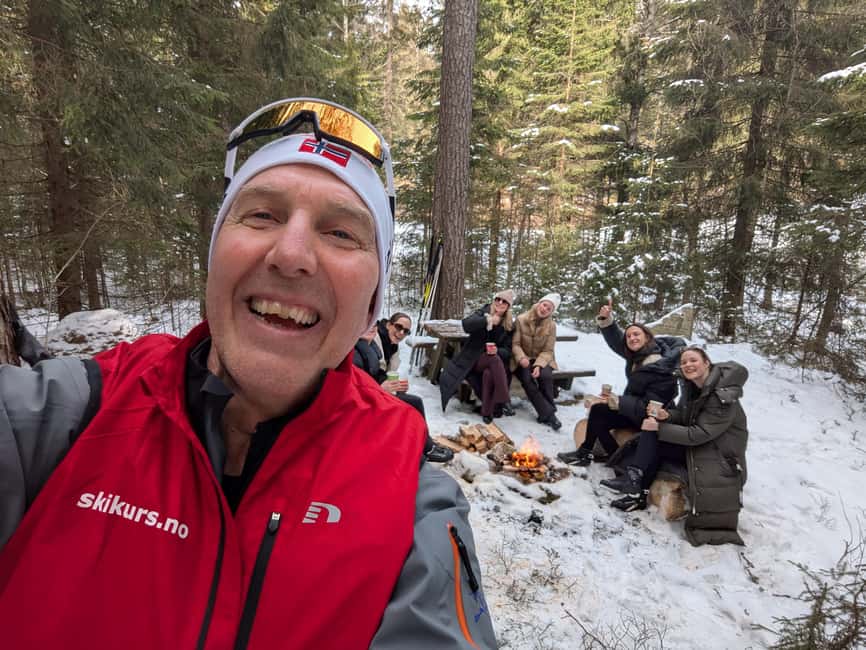 Oslo: 3-hour Cross Country trip with equipment and guide - The bonfire break with drinks and Kvikk Lunsj