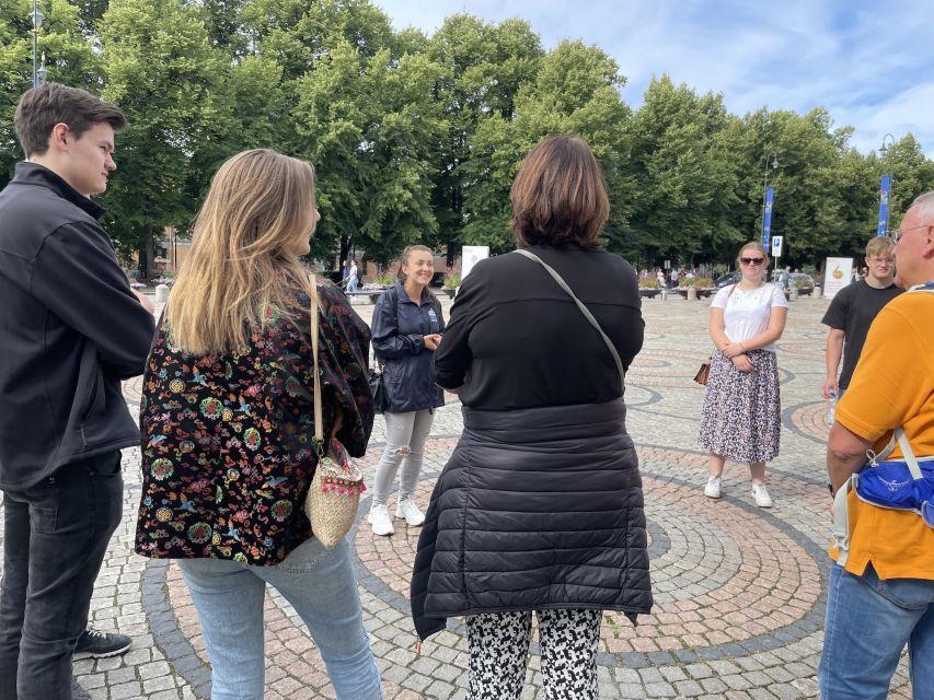 Oslo: Best of Oslo Walking Tour & Fjords Sightseeing Cruise - Who will get the most from this tour