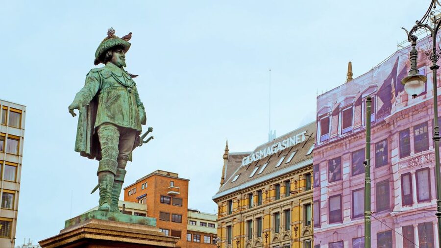 Oslo: Best of Oslo Walking Tour - Starting near the Nobel Peace Center or University Aula