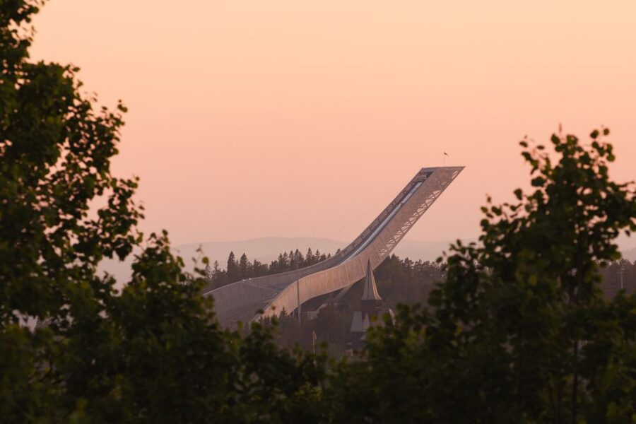 Oslo: Best View of the Oslofjord Hike - DNT Fuglemyrhytta, a welcome cabin stop