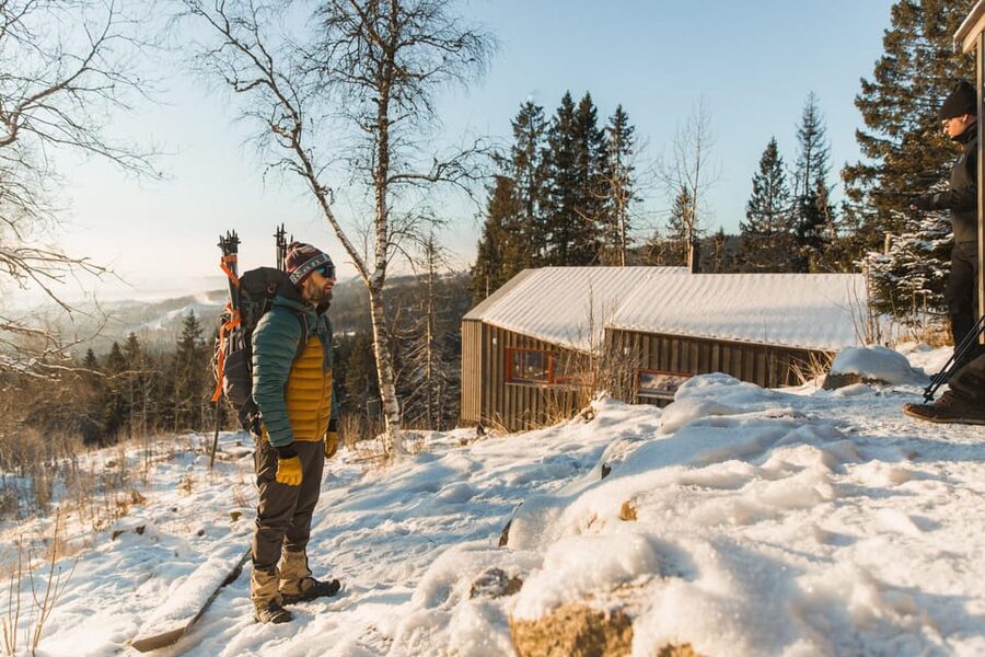 Oslo: Best View of the Oslofjord Winter Edition - Snowy ponds, Huldra, and a Norwegian cabin