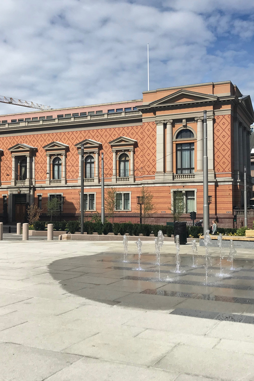 Oslo: City Highlights Walking Tour - Akershus Fortress and Oslo’s medieval beginning