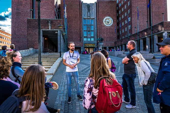 Oslo City Private Walking Tour - The Royal Palace and Karl Johans gate