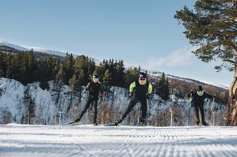 Oslo: Cross Country Skiing Equipment with private lesson - Key points before you book