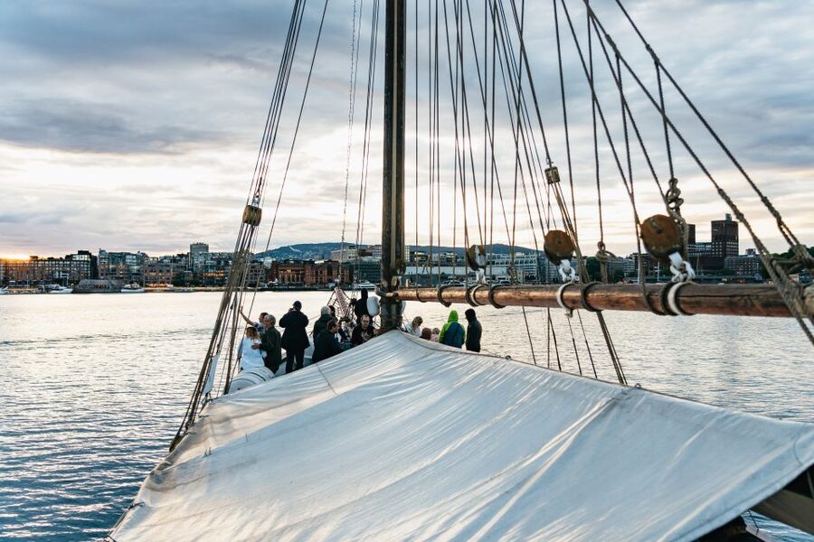 Oslo: Fjord Evening Cruise with Shrimp Buffet - Weather and comfort on an open deck