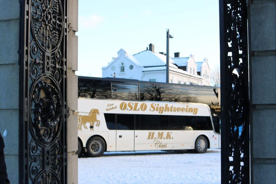 Oslo: Guided Oslo Highlights Tour by bus & Oslofjord cruise - The coach ride makes a large city manageable