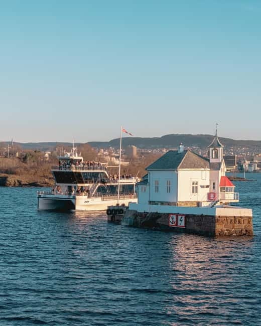 Oslo: Guided Sightseeing Fjord Cruise on Premium Silent Boat - Who should book this Oslo fjord cruise?
