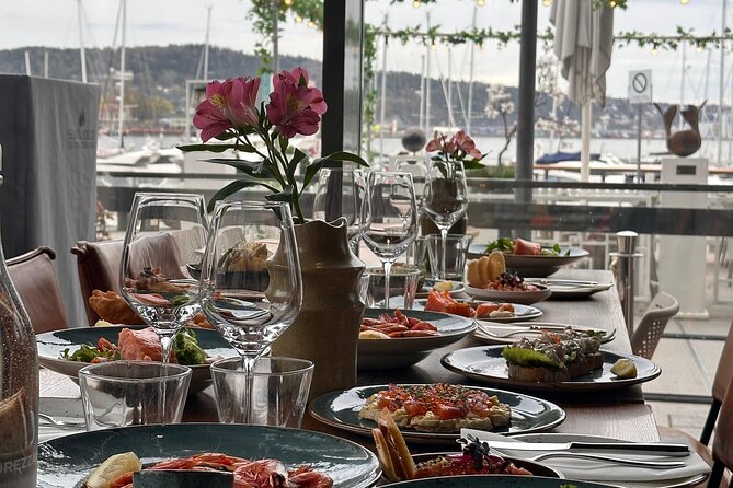 Oslo Highlights and Delights Tour with Salmon Tasting Lunch - Key Points At A Glance