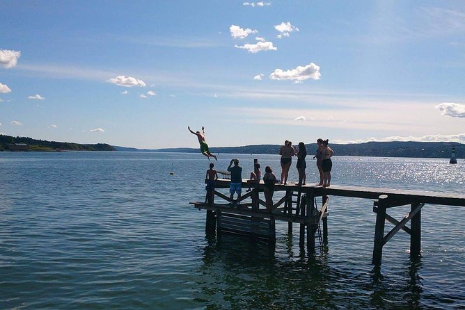 Oslo Nature Walks: Island hopping - Hovedøya: Ruins, Trees, and Oslo Views
