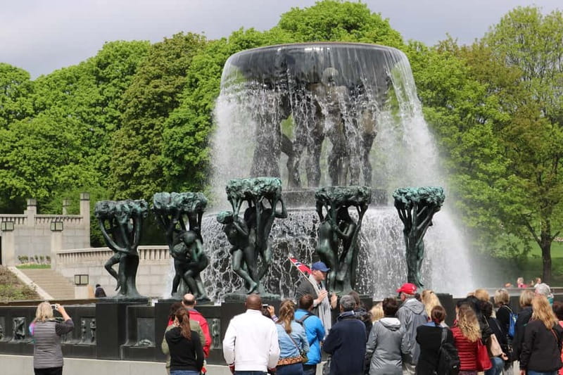 Oslo: Oslo Discovery Tour with 2 Museums Included - Seeing Oslo from the coach