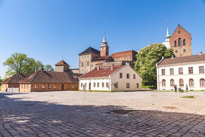 Oslo Private Tour: From The Opera to Vigeland Sculpture Park - Vigeland Park and more than 200 human figures