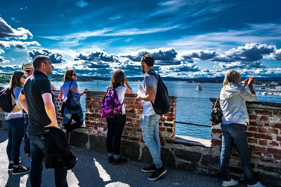 Oslo: Private Walking Tour - Akershus Fortress above the Oslo Fjord