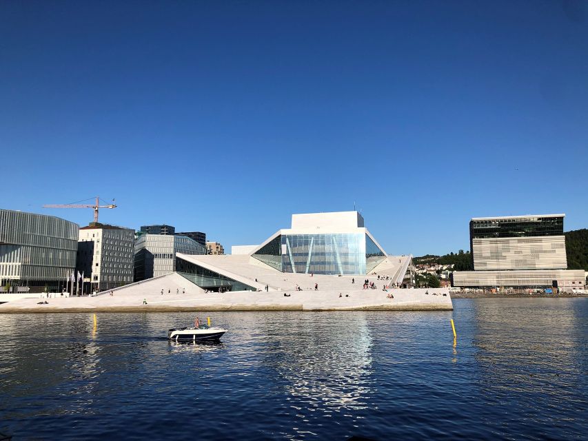 Oslo: Sightseeing with Holmenkollen Ski Jump & Vigeland Park - How much value do you get for $57?