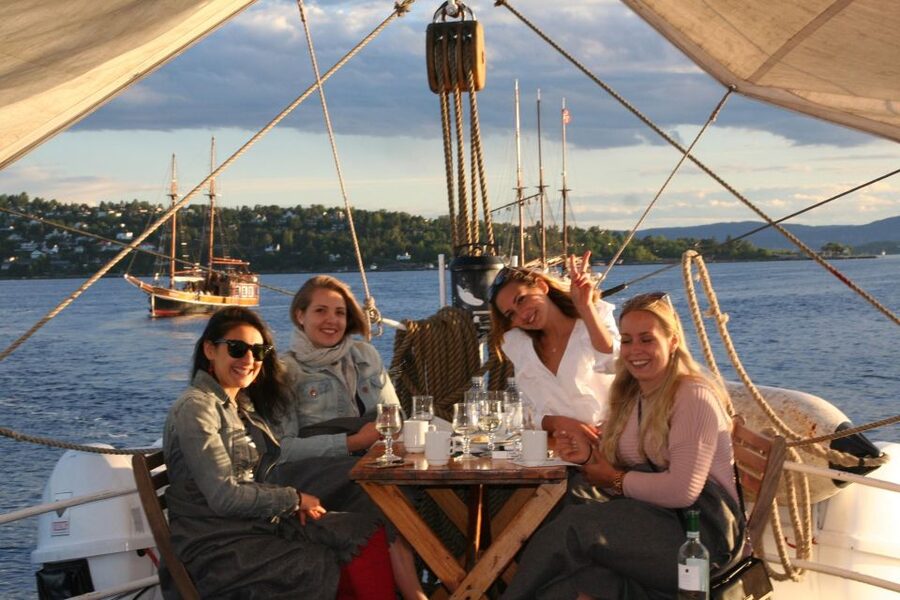 Oslo: Skyline in Winter With Fish Soup Cruise - Key points to know before booking