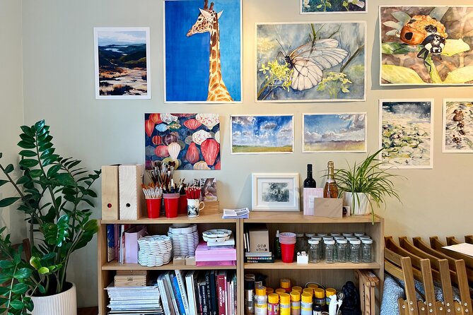Paint Norwegian landscape with watercolor in Bergen - Practical planning for your Bergen day