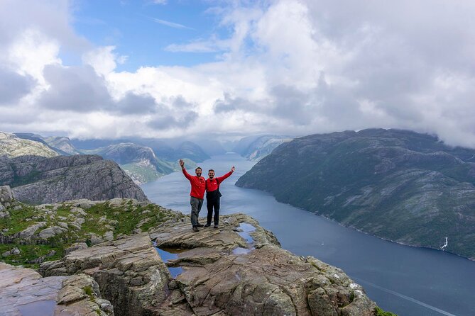 Preikestolen Hidden Trail Hike + Lunch and Canoe Trip - The old trail and its three-hour uphill effort