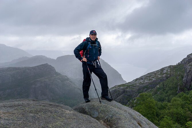 Preikestolen Hidden Trail Hike + Lunch and Canoe Trip - The two-and-a-half-hour return to Basecamp