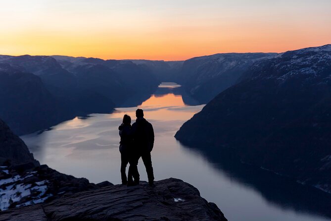 Preikestolen Sunrise Hike And Breakfast Buffet - The dark forest trail
