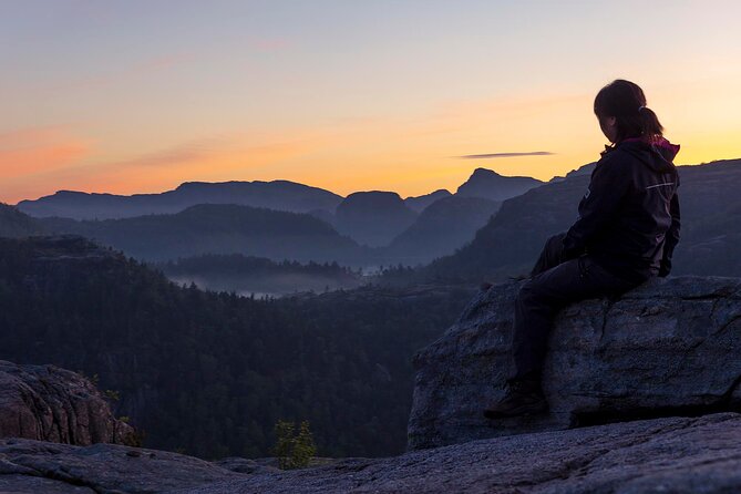 Preikestolen Sunrise Hike And Breakfast Buffet - Pickup from Stavanger and the early drive