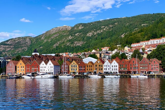 Private Bergen Walking tour with Funicular - Starting with Bergen’s waterfront and Bryggen