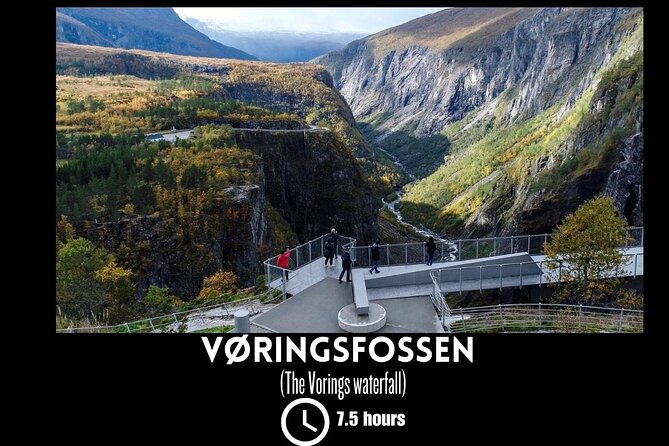 Private day tour to the Vorings Waterfall— Norway's most visited - The suspension bridge and the road into Måbødalen