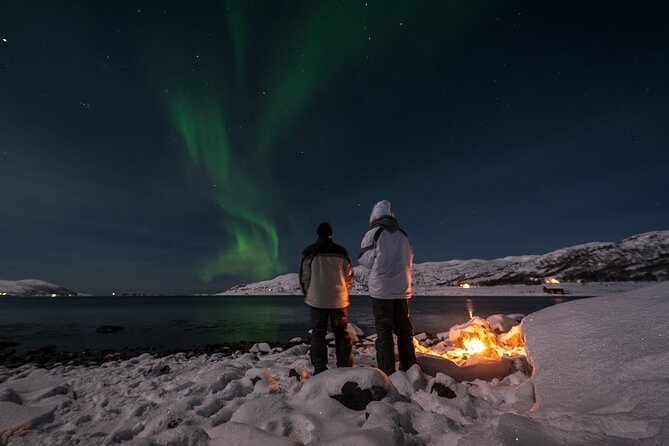 Private & Exclusive Northern Lights Tour with Professional guide - Quiet viewing places instead of a crowded bus stop