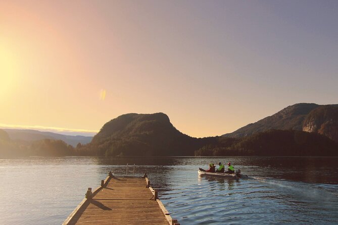 Private Fjordcruise by Luxury Pontoon Boat - Bergen Fjords - Leaving Bergen at 8:00 in the morning