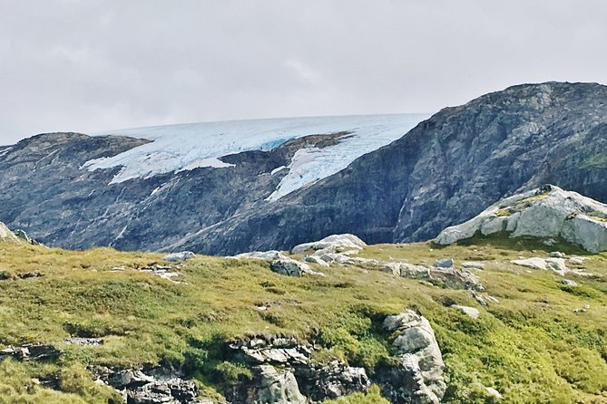 PRIVATE GUIDED TOUR: Folgefonna Glacier & Bondhus Valley from Bergen, 10 hours - The second ferry and the less-used road back to Bergen