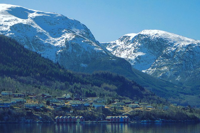 PRIVATE GUIDED TOUR: Folgefonna Glacier & Bondhus Valley from Bergen, 10 hours - Leaving Bergen for Osterøy country and Trengereid