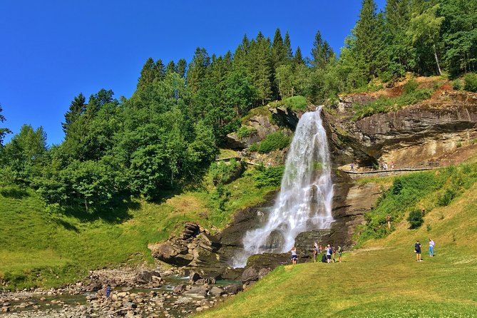 PRIVATE GUIDED TOUR: Folgefonna Glacier roundtrip from Bergen, 8 hours - Route 7 and the first waterfall, Fossen Bratte