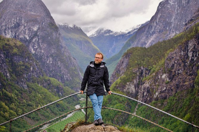 PRIVATE GUIDED TOUR: Highlights of Norway – Trip to the Sognefjord – SUMMER - Gudvangen and the Nærøyfjord choice