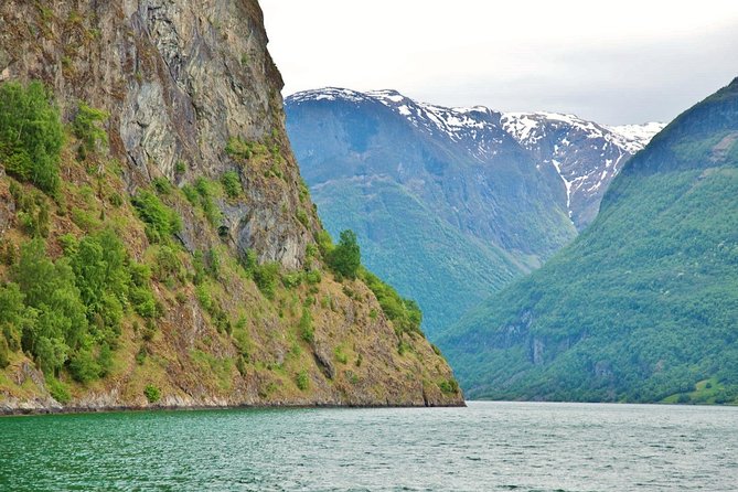 PRIVATE GUIDED TOUR: Highlights of Norway – Trip to the Sognefjord – WINTER - The Nærøyfjord cruise: the tour’s big upgrade