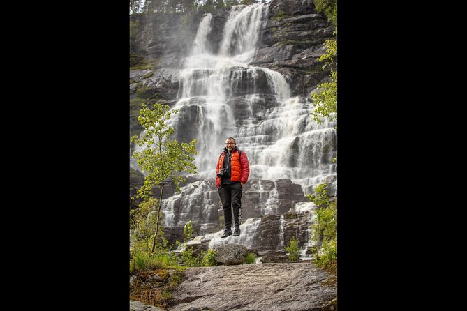 PRIVATE GUIDED TOUR: The Heart of Norway – Viking Special, 8-9 hours – SUMMER - Voss and the first look at local history