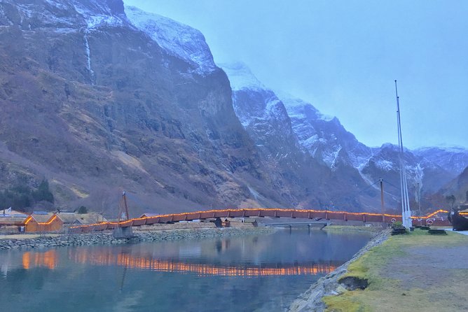 PRIVATE GUIDED TOUR: The Heart of Norway – Viking Special, 8-9 hours – WINTER - Meeting the modern Vikings at Njardarheimr