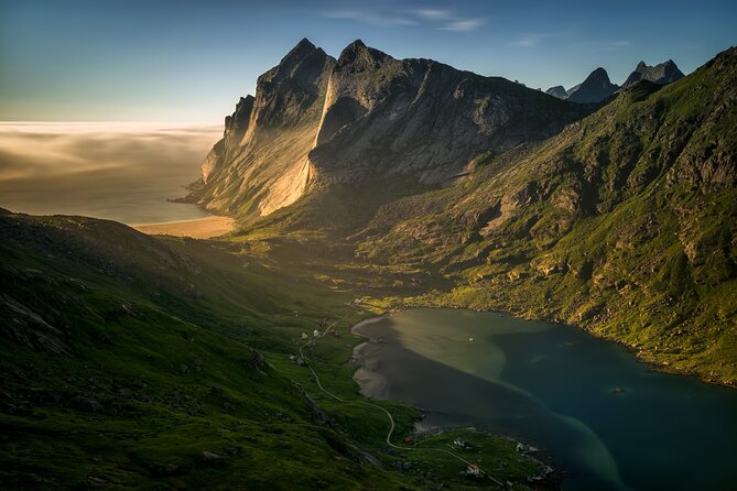Private Kayak & Hike To Bunes Beach - A quiet hour with lunch from Lofoten Bakery