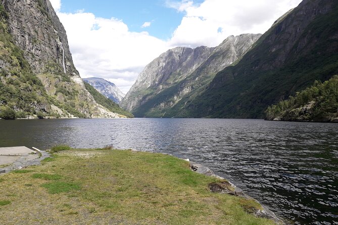 Private Norway in Miniature tour with Stegastein viewpoint - Stegastein is the final photographic payoff