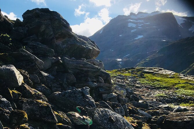 Private shore excursions Troll road in 5-7 groups - Trollstigen viewpoint and the famous mountain road
