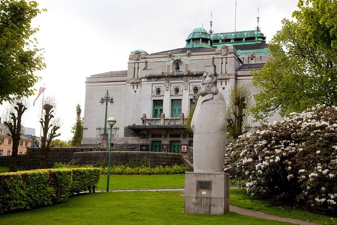 PRIVATE TOUR: Bergen city sightseeing, 5 hours - Troldhaugen and the music of Edvard Grieg