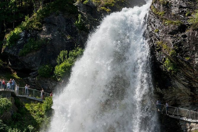Private tour - Hardangerfjord, Voss Gondola & 4 Great Waterfalls - Hardangerfjord, the day’s main setting