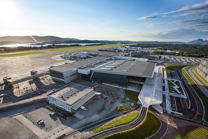 Private Transfer From Bergen Airport to City Centre - What the ride feels like after a long flight