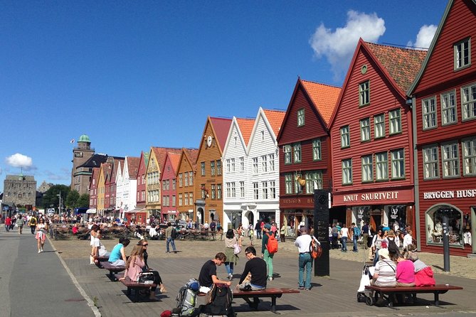 Private Transfer From Bergen Hotel to Bergen Airport - Early morning pickups are a strong point
