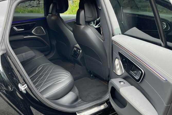 Private Transfer - Hotels & Cruise Ports - Airport 1-14 pax - Communication and timing details to check