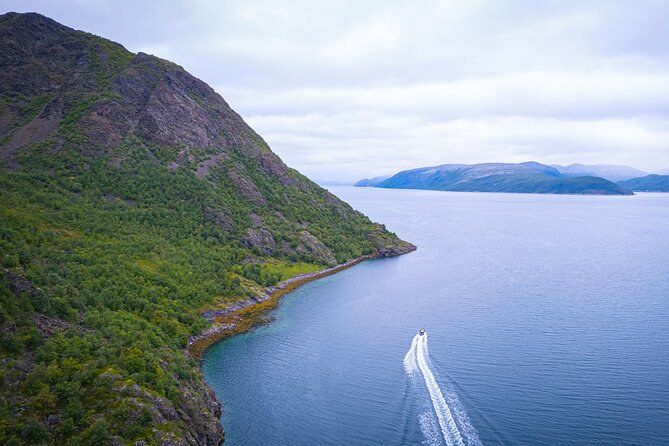 RIB Expedition to Seiland National Park - 3.5h - Arriving at Bekkarfjord on Seiland