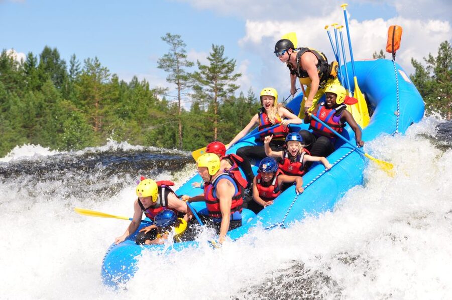 Setesdal, Evje: Family Rafting on the beautiful Otra river - Waterfall action and the possible cliff jump