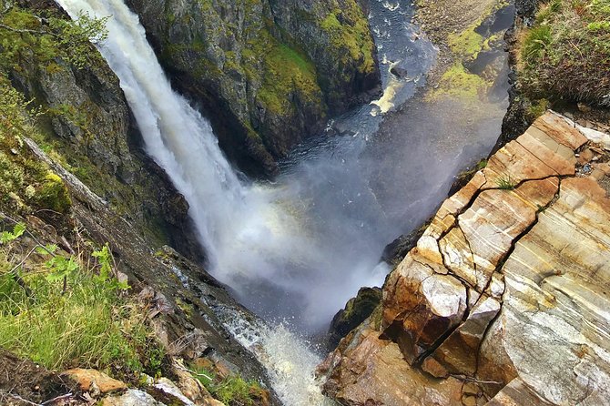 SEVEN WATERFALLS TOUR: Private roundtrip to the Hardanger Fjord, 12 hours - Leaving Bergen for the fjords