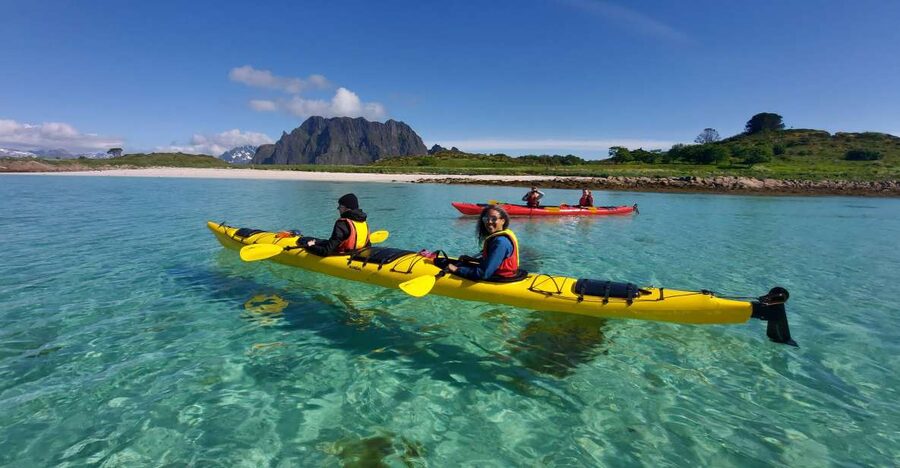 Skrova Island : 3hours Guided Kayak Tour - Getting From Svolvær to the Heimbrygga Meeting Point