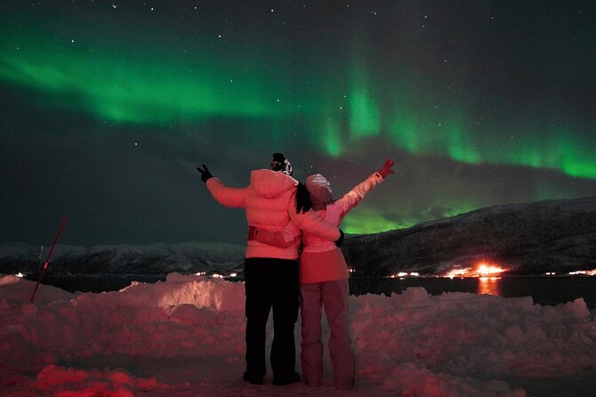 Small Northern Lights Tour Max 8 Guests Pickup and Photography - What makes this Tromsø aurora tour different